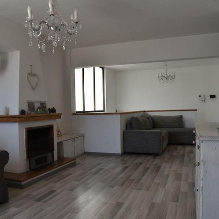 Appartement Superattico Panoramico à Castel Fusano Extérieur photo